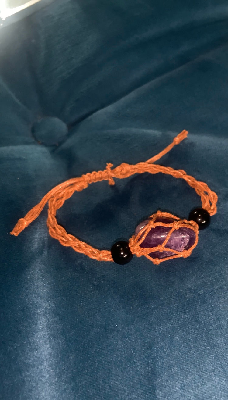GINGER STRING AMETHYST BRACELET
