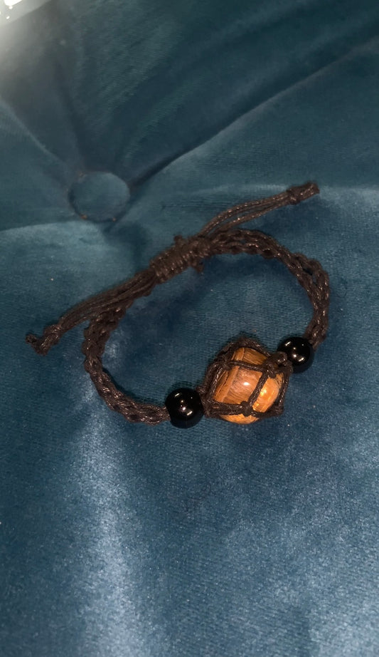 BLACK STRING TIGERS EYE BRACELET